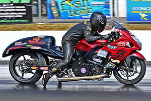 Sumitomo разработала шины для мотоциклетного дрэг-рейсинга