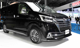 Toyota GranAce выбирает Duravis от Bridgestone